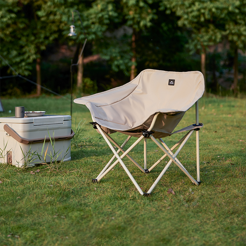 Naturehike skládací křeslo Moon s područkami - tmavě šedé 